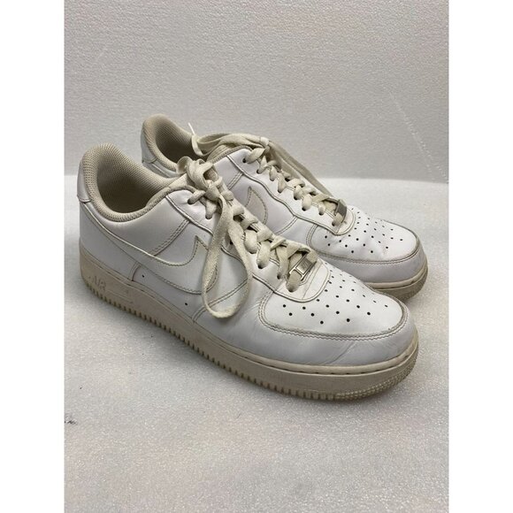 Nike Air Shoes Mens size 10.5 White Neutral Lace Up